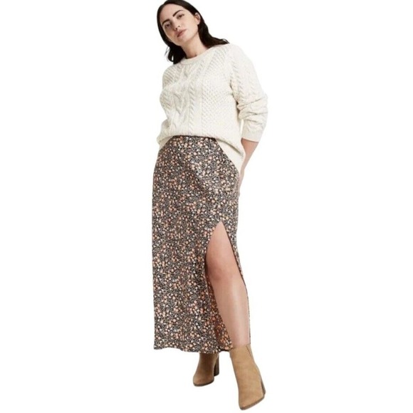 Nili Lotan x Target Liberty Floral Maxi A-Line Skirt Size Small Black Side Slit - Picture 13 of 14